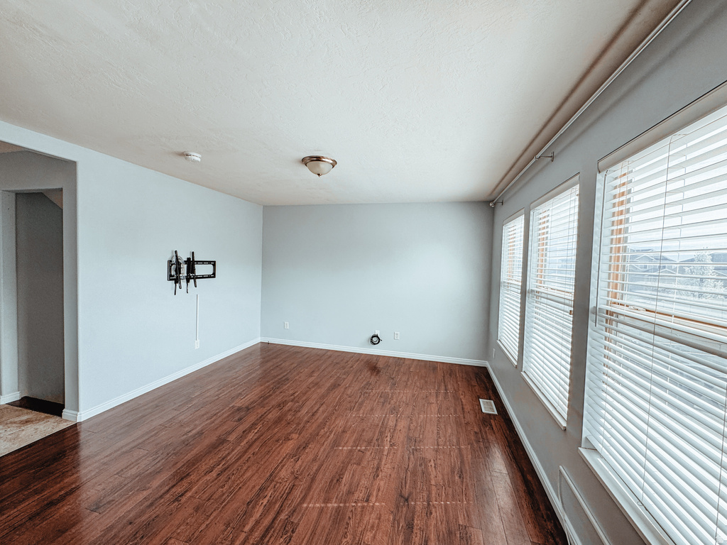 563 W BOUNTIFUL WAY Saratoga Springs, UT 84045