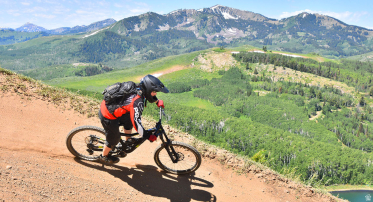 5655 N OSLO LN Park City, UT 84098