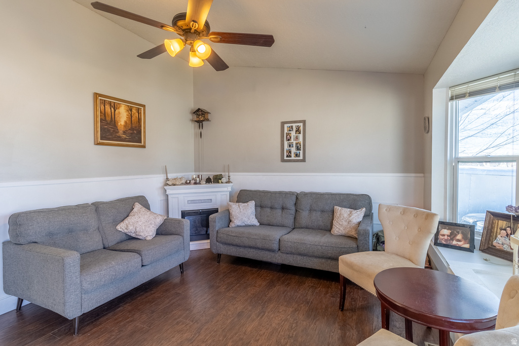 2883 W 4275 S Roy, UT 84067