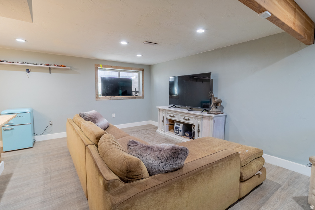 2883 W 4275 S Roy, UT 84067