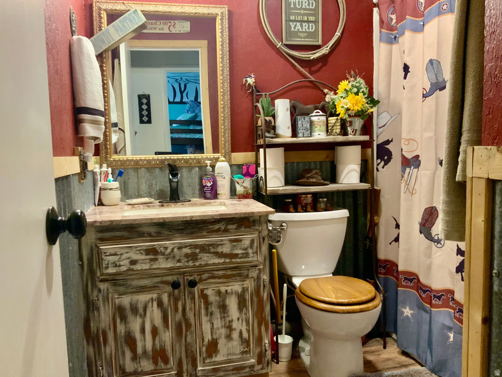 154 S 300 E Monroe, UT 84754