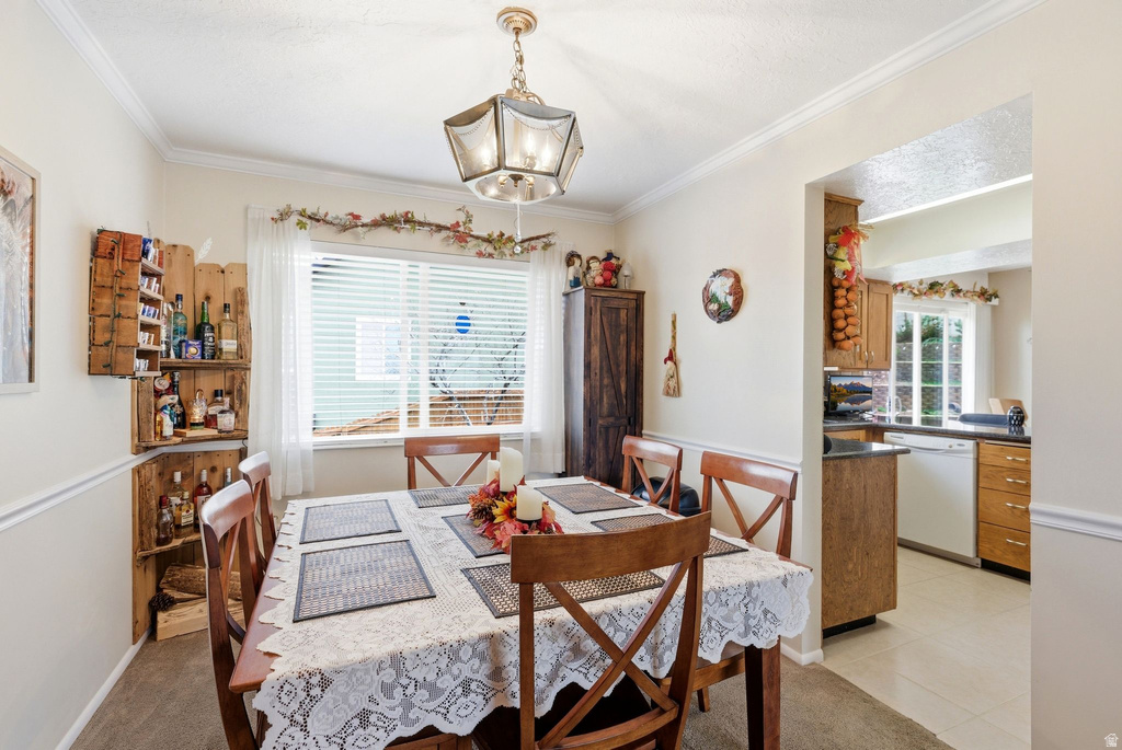 1582 N EMERALD DR Layton, UT 84040