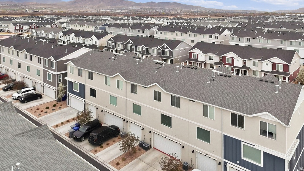 1114 E YARD ROW Saratoga Springs, UT 84045