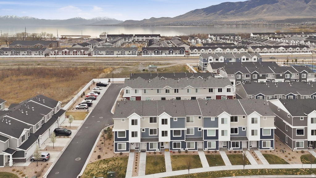 1114 E YARD ROW Saratoga Springs, UT 84045