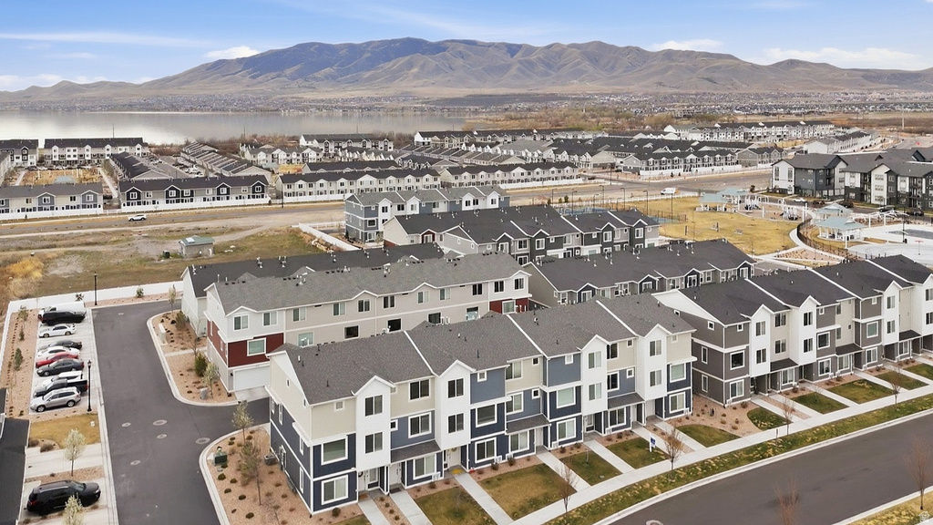 1114 E YARD ROW Saratoga Springs, UT 84045