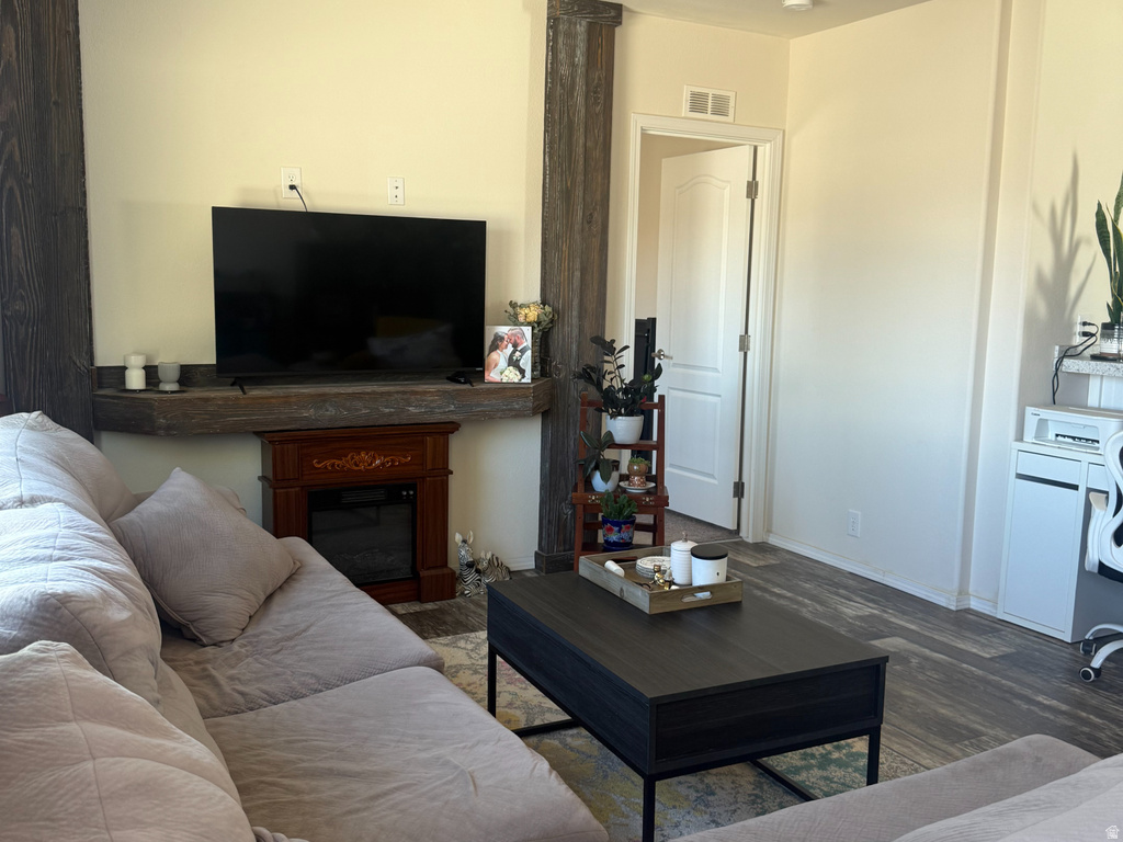 704 E PINE ST Wellington, UT 84542