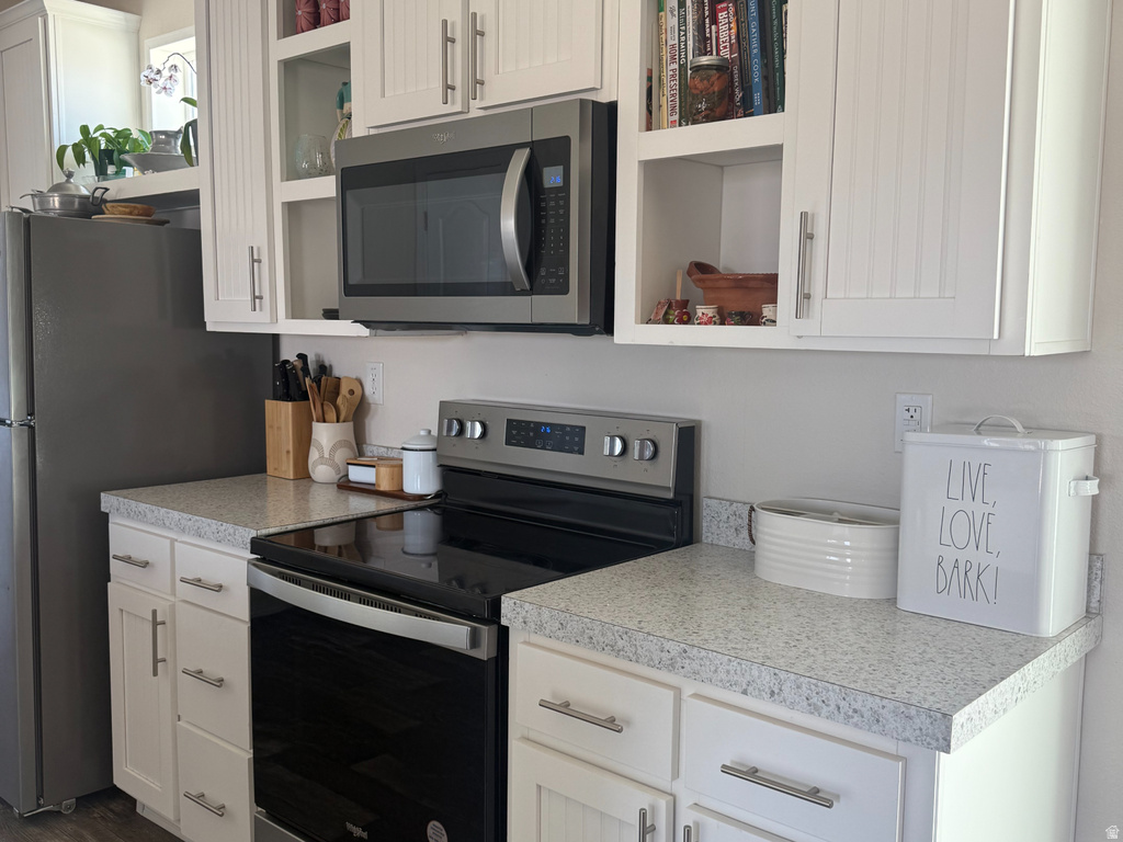 704 E PINE ST Wellington, UT 84542