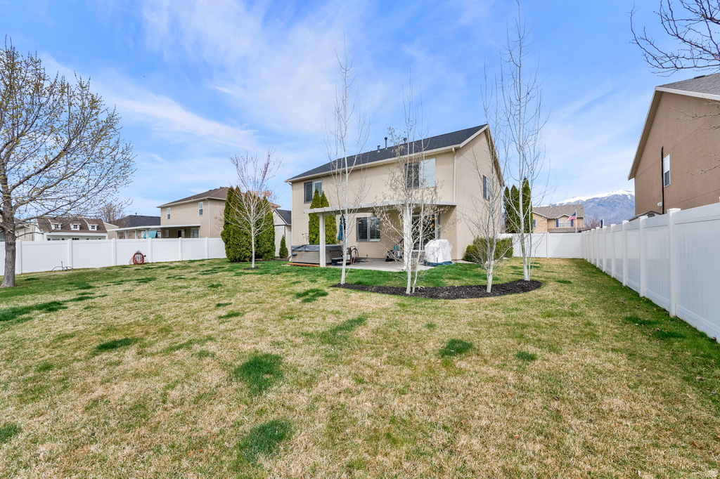 282 BEAUMONT DR Kaysville, UT 84037