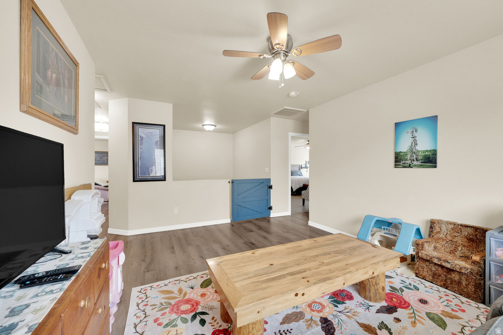 282 BEAUMONT DR Kaysville, UT 84037