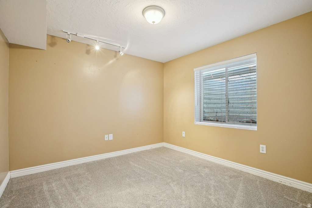 1102 S 970 W Tooele, UT 84074