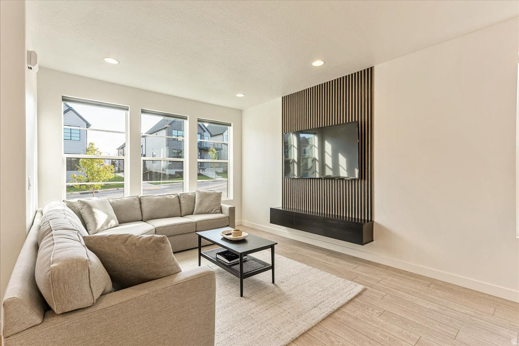 4392 W BERGEN LN Lehi, UT 84043