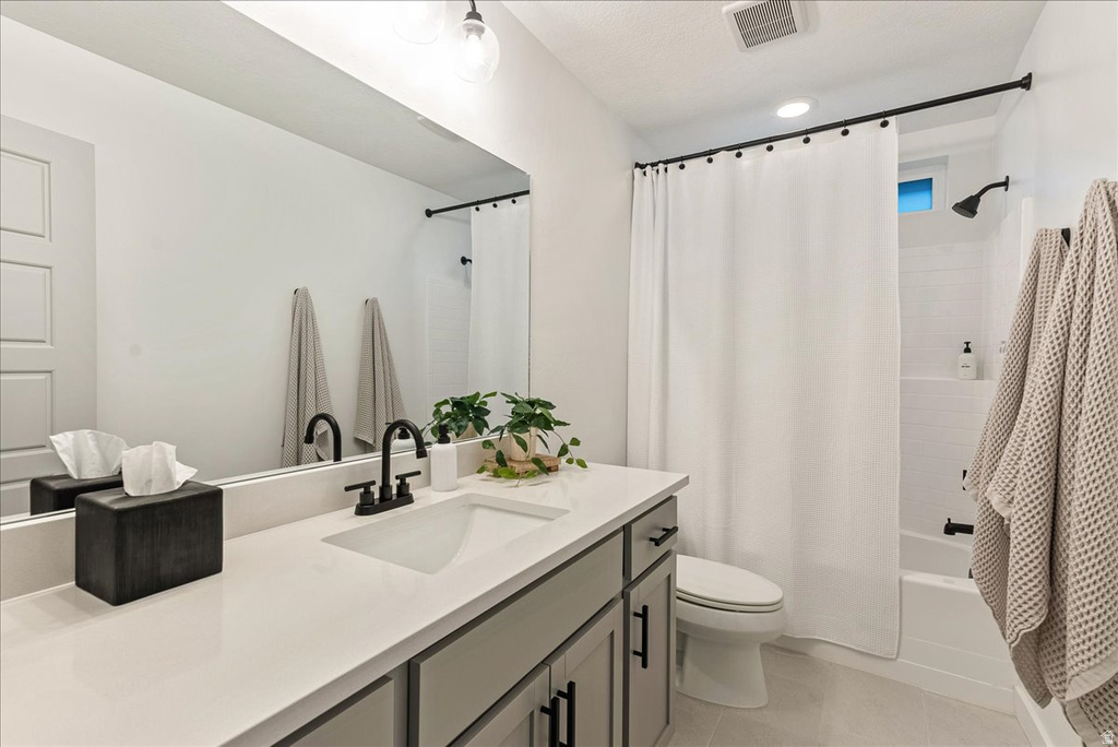 4392 W BERGEN LN Lehi, UT 84043