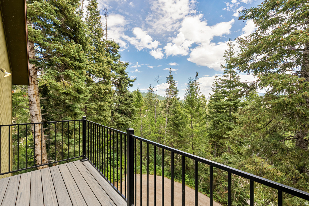 30 ST. MORITZ TER Park City, UT 84098