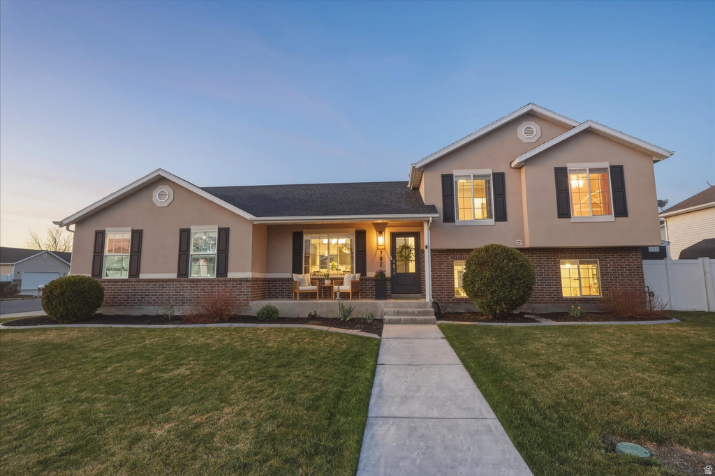 782 W 975 S Lehi, UT 84043