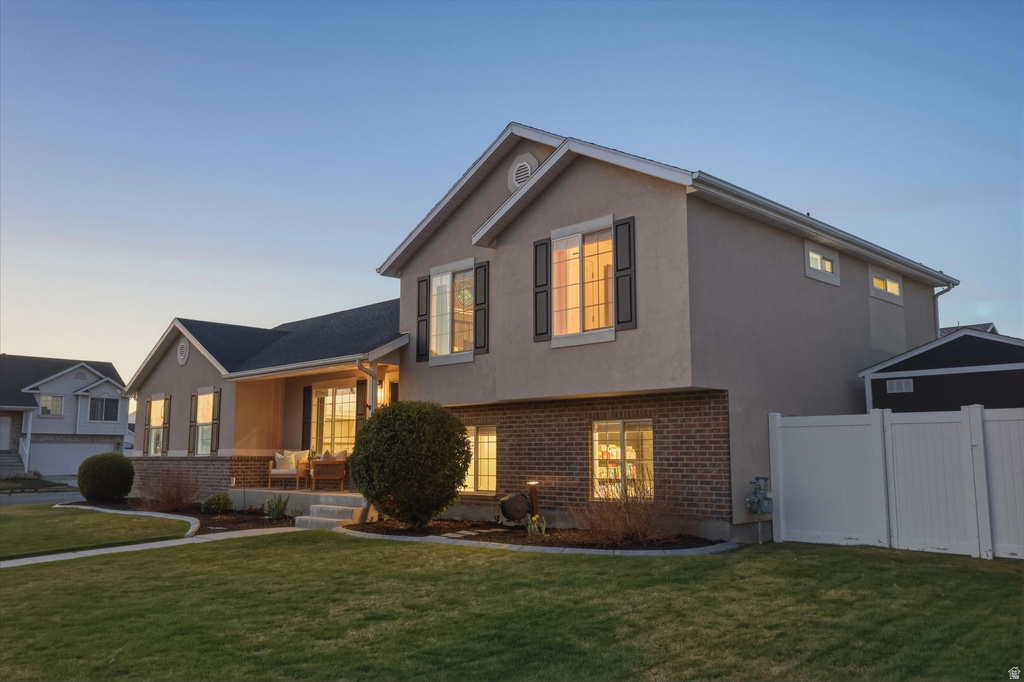 782 W 975 S Lehi, UT 84043