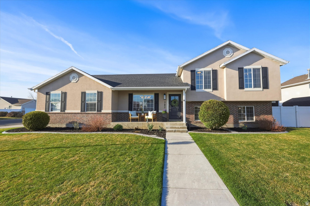 782 W 975 S Lehi, UT 84043