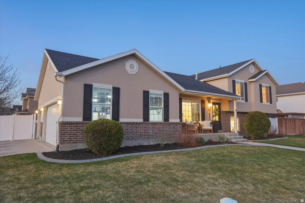 782 W 975 S Lehi, UT 84043