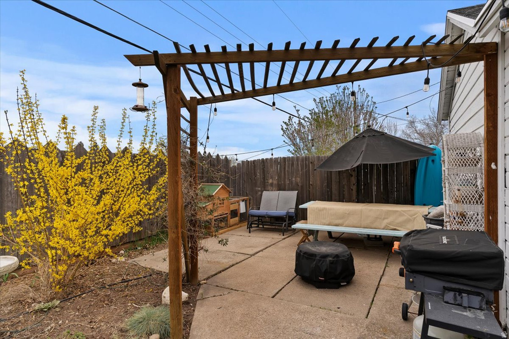 3935 NORDIN AVE South Ogden, UT 84403