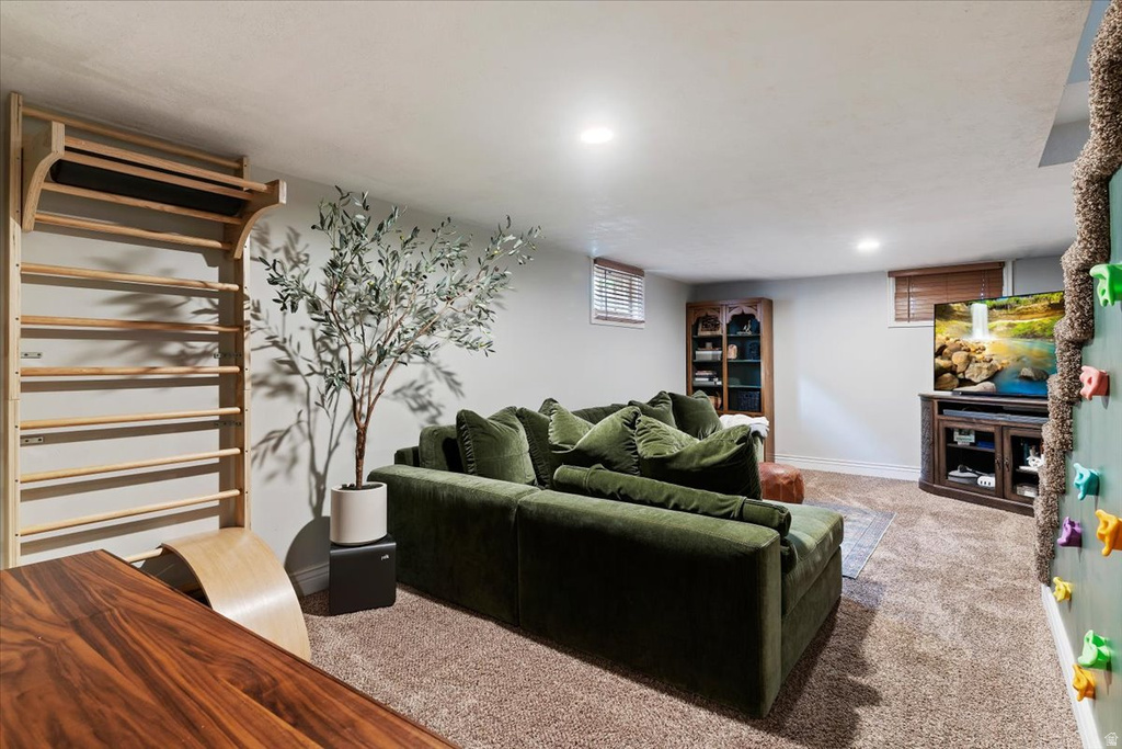 3935 NORDIN AVE South Ogden, UT 84403