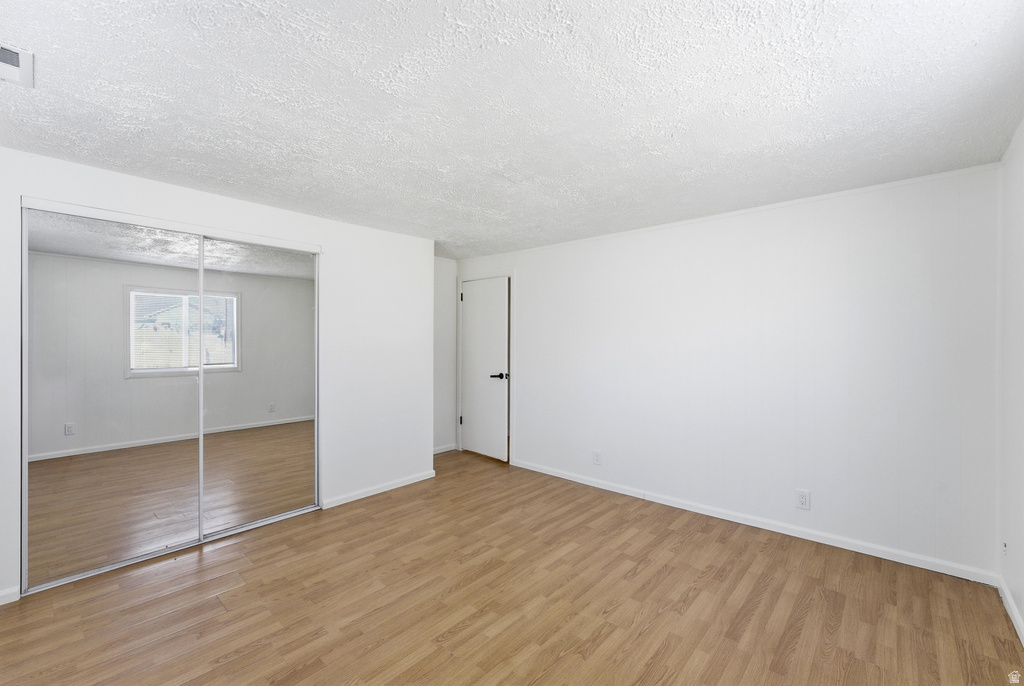 2504 S CHESTERFIELD ST West Valley City, UT 84119