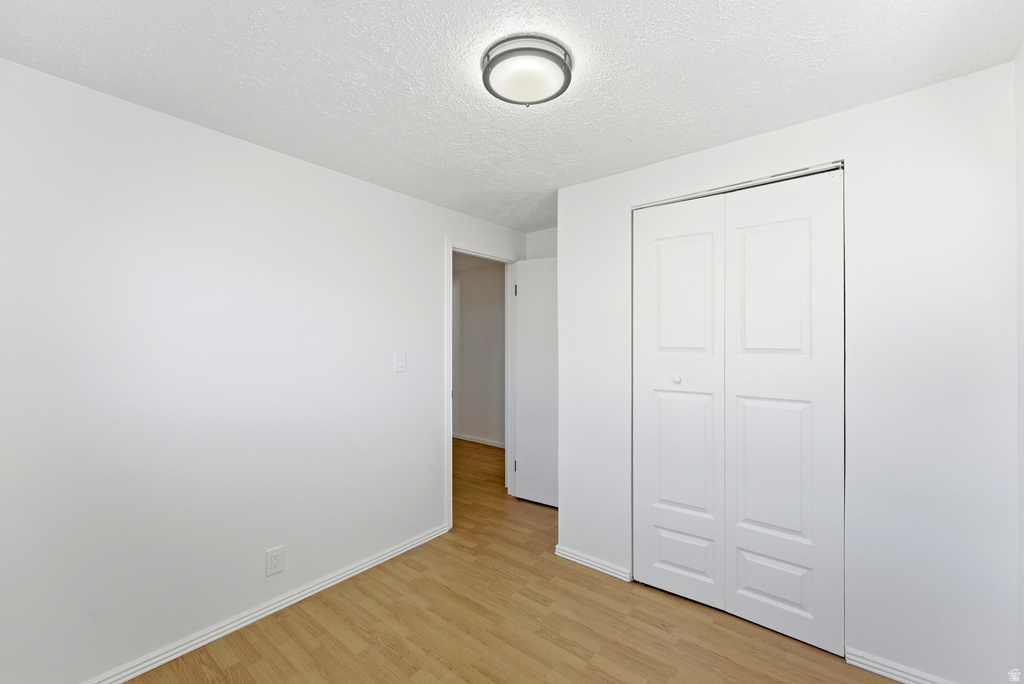 2504 S CHESTERFIELD ST West Valley City, UT 84119