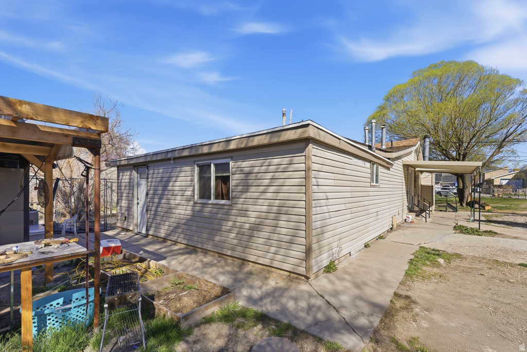 2504 S CHESTERFIELD ST West Valley City, UT 84119