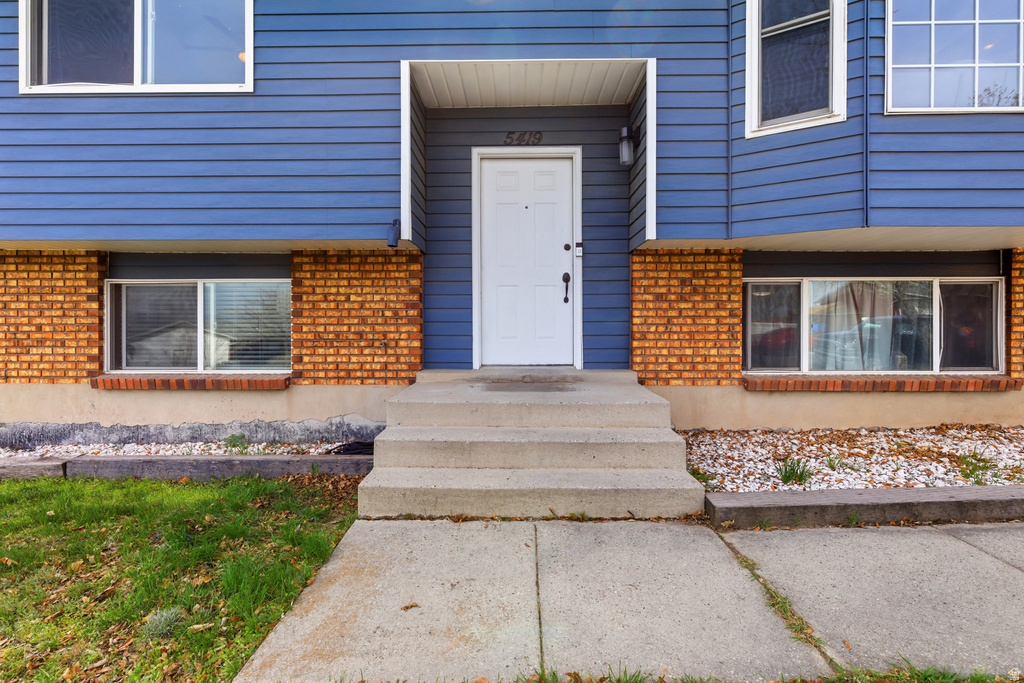 5419 W WESTSLOPE DR Salt Lake City, UT 84118