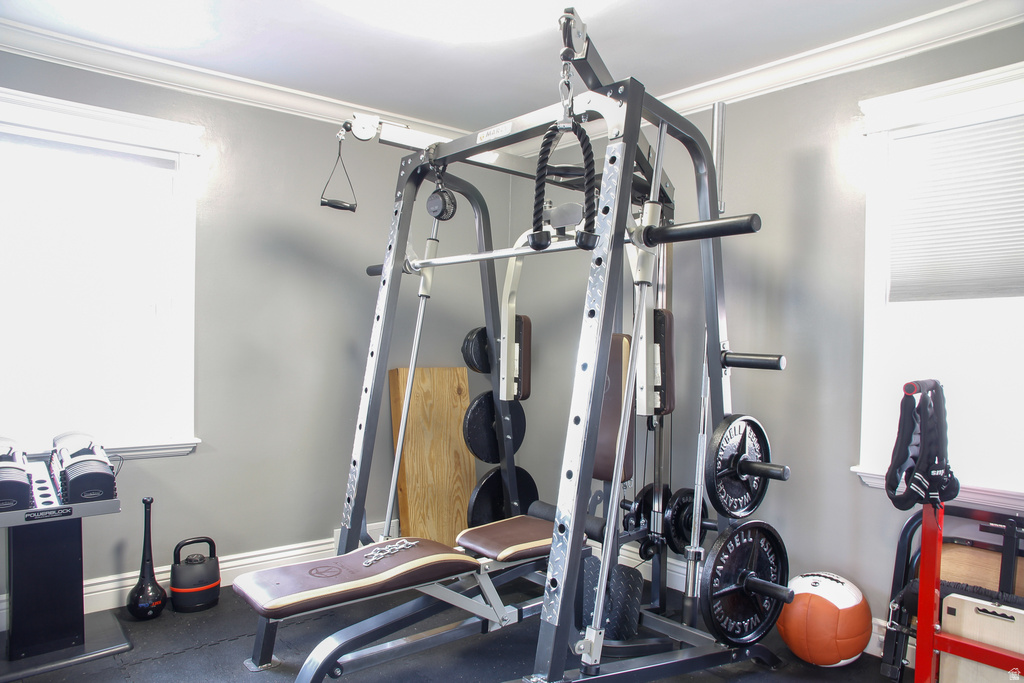 1464 23RD ST Ogden, UT 84401