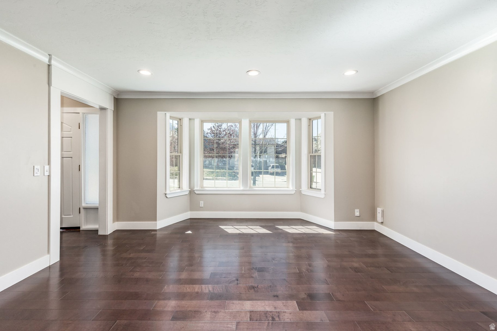 2543 E CLIFF SWALLOW DR Sandy, UT 84093