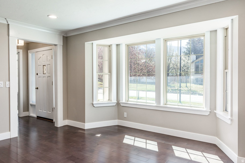 2543 E CLIFF SWALLOW DR Sandy, UT 84093