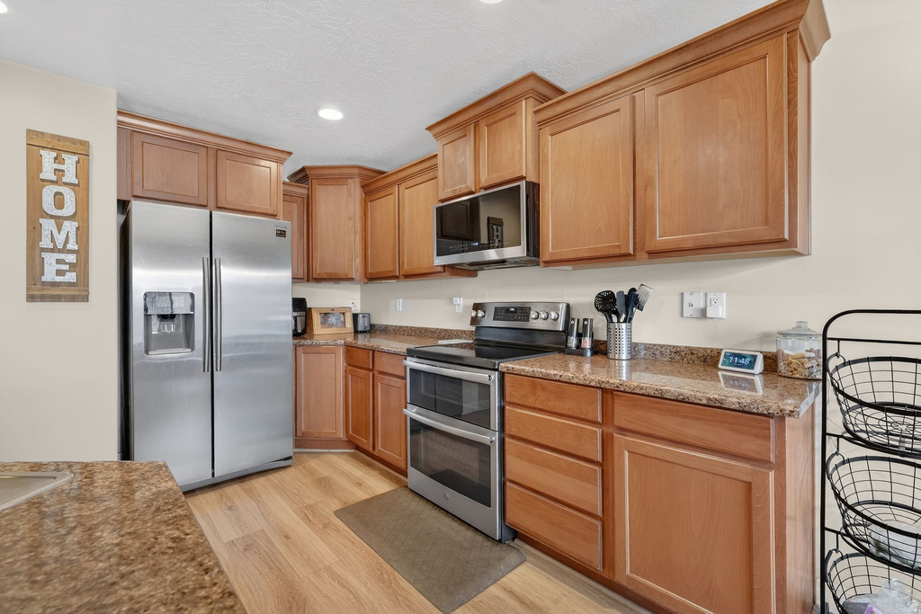 4035 E OAKLAND HILLS DR Eagle Mountain, UT 84005