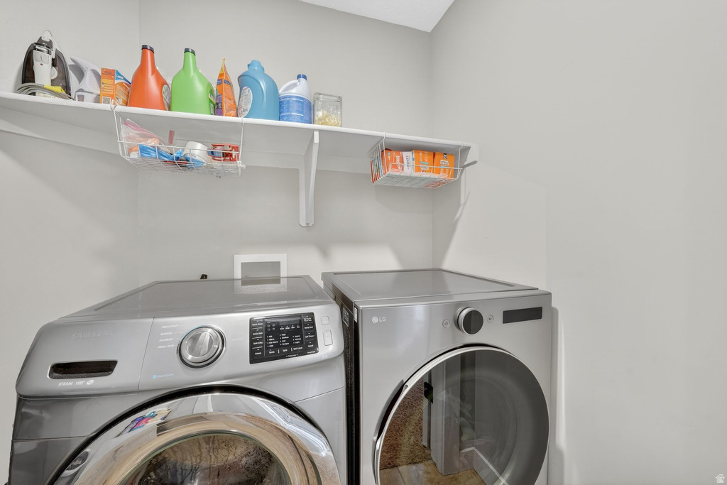 4035 E OAKLAND HILLS DR Eagle Mountain, UT 84005