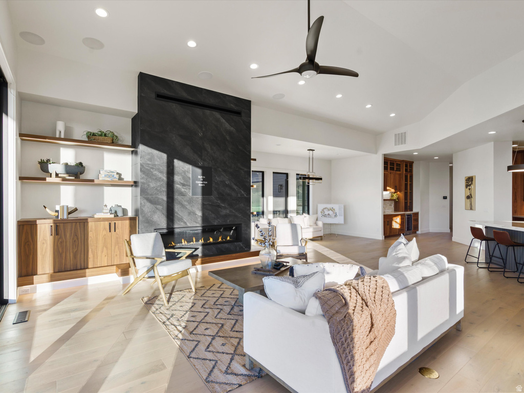 7554 E DOGWOOD DR Huntsville, UT 84317