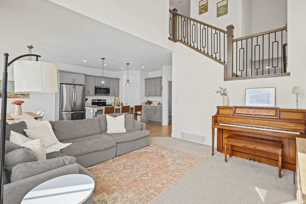 1283 W CAINE DR Saratoga Springs, UT 84045