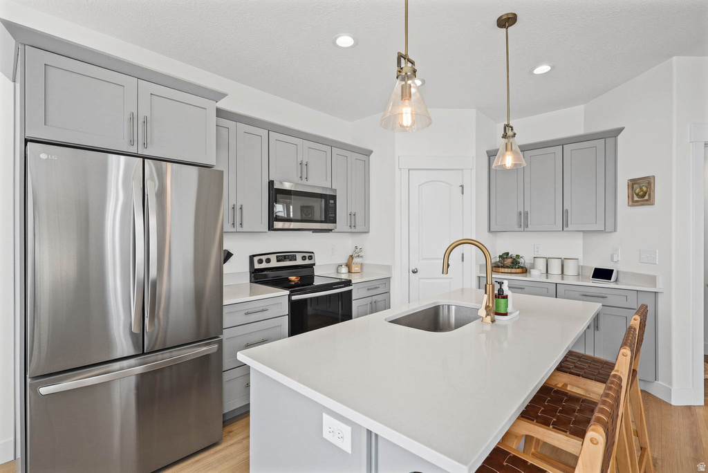 1283 W CAINE DR Saratoga Springs, UT 84045