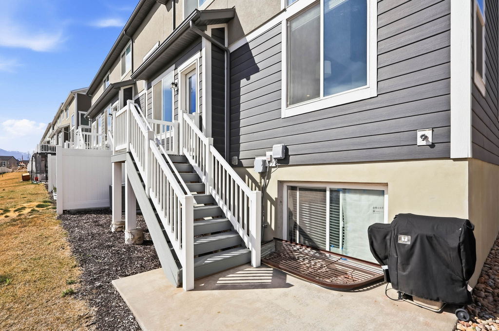 1283 W CAINE DR Saratoga Springs, UT 84045