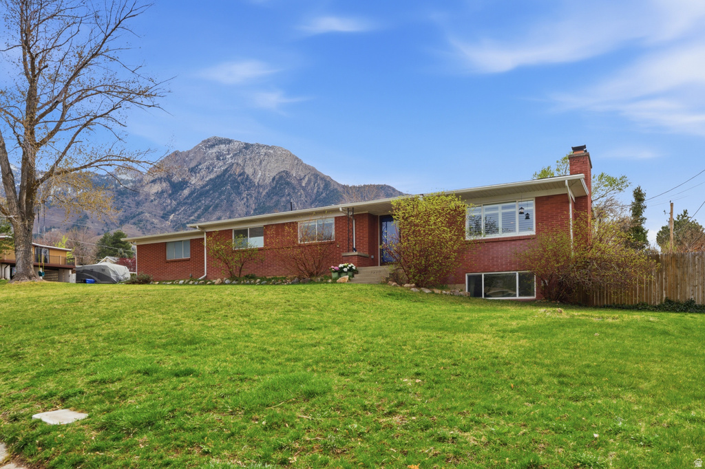 3270 E MAJESTIC DR Salt Lake City, UT 84124