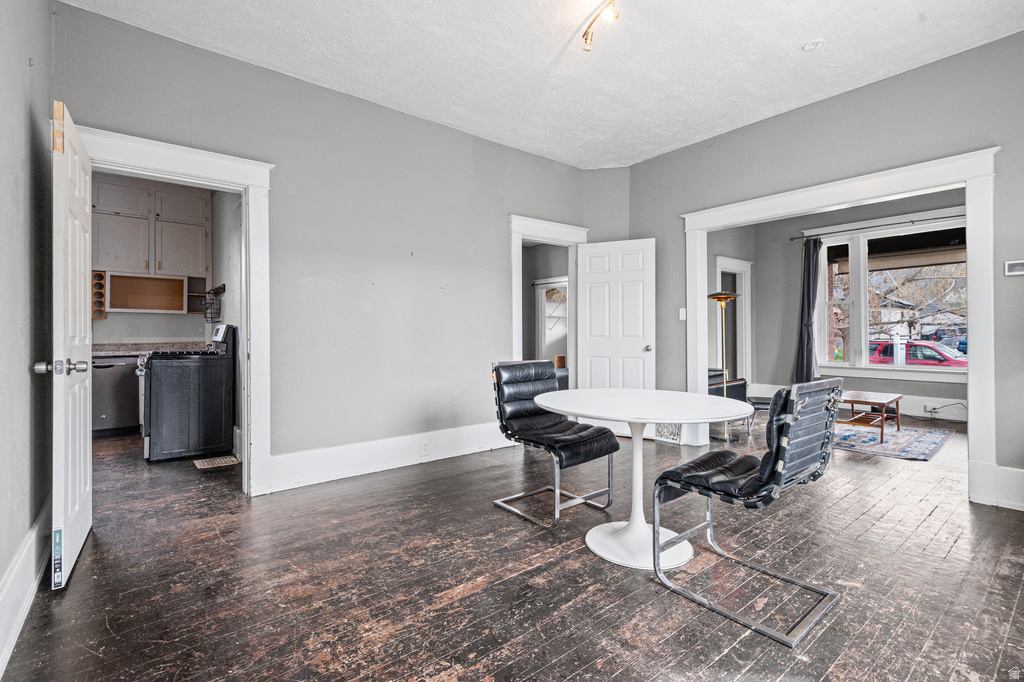 3021 S PORTER AVE Ogden, UT 84403