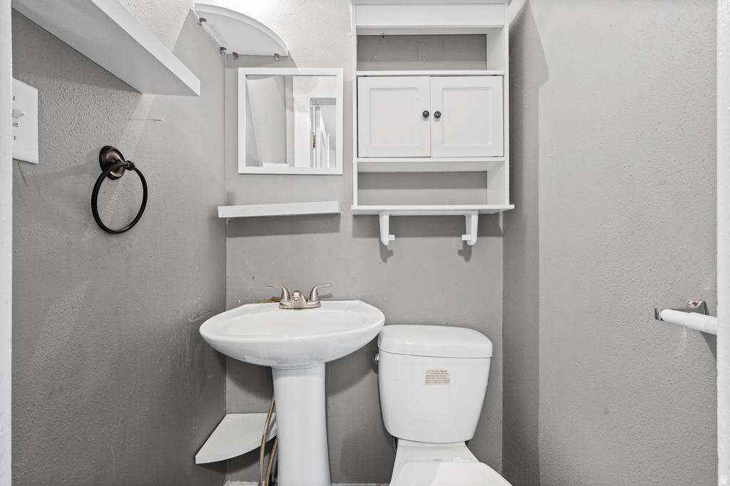 3021 S PORTER AVE Ogden, UT 84403