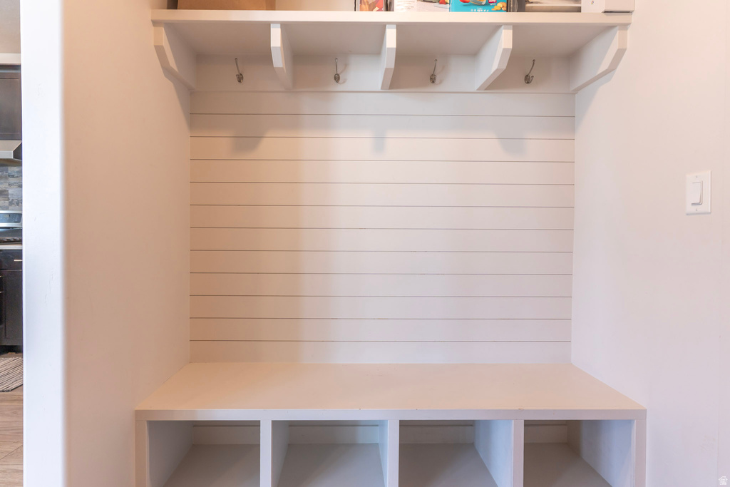 2079 S 1825 W Woods Cross, UT 84087