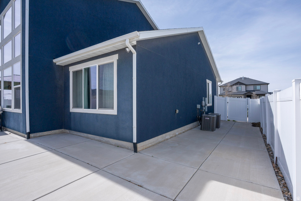 2079 S 1825 W Woods Cross, UT 84087