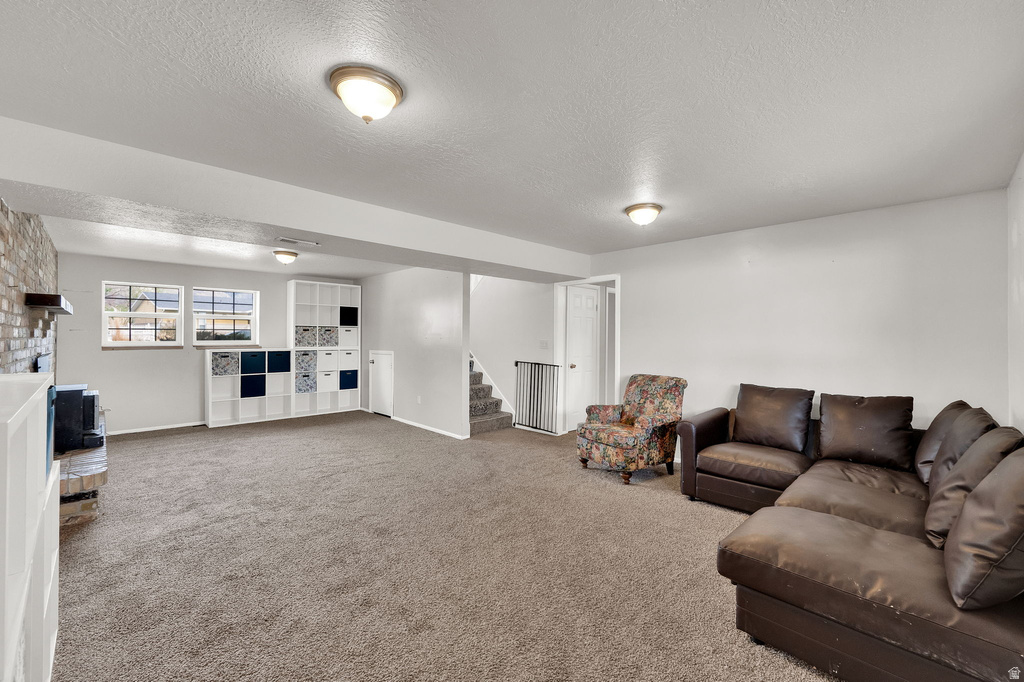 6183 S 2375 E South Ogden, UT 84403