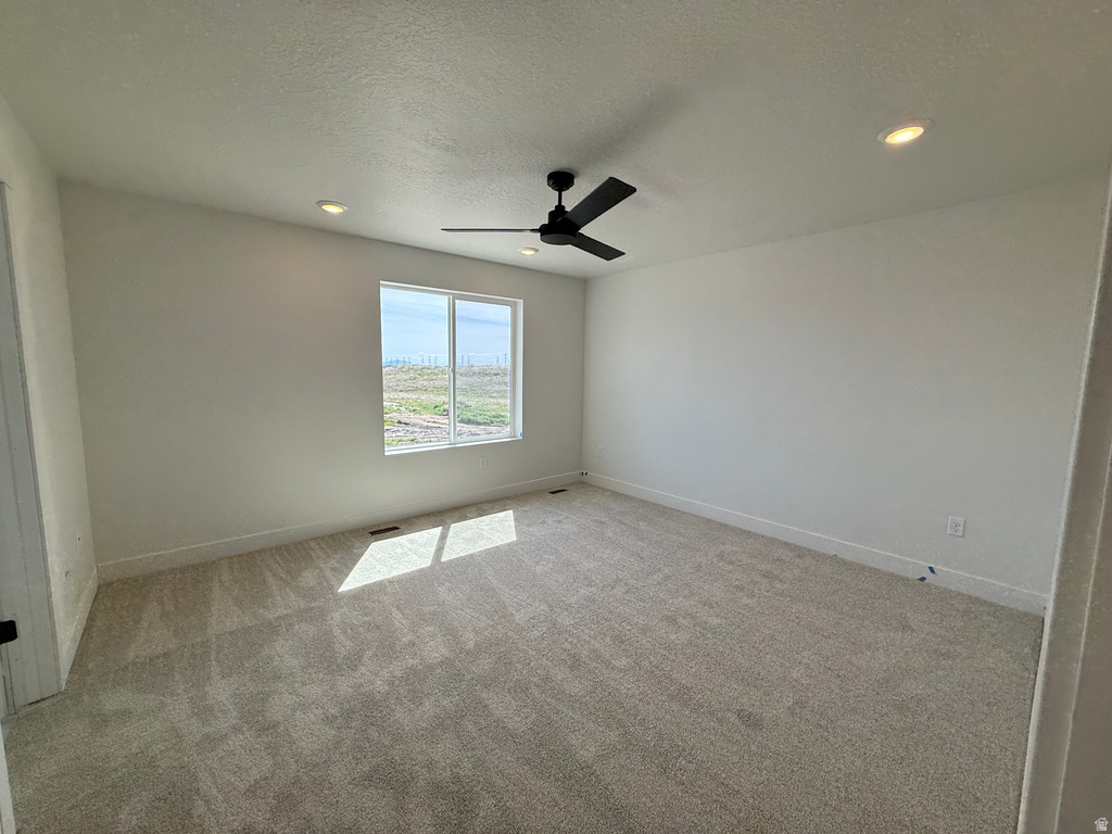 2823 W GUERNSEY LN #217 Plain City, UT 84404