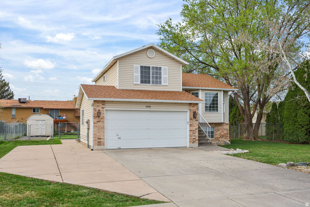 2493 W 1850 N Clinton, UT 84015