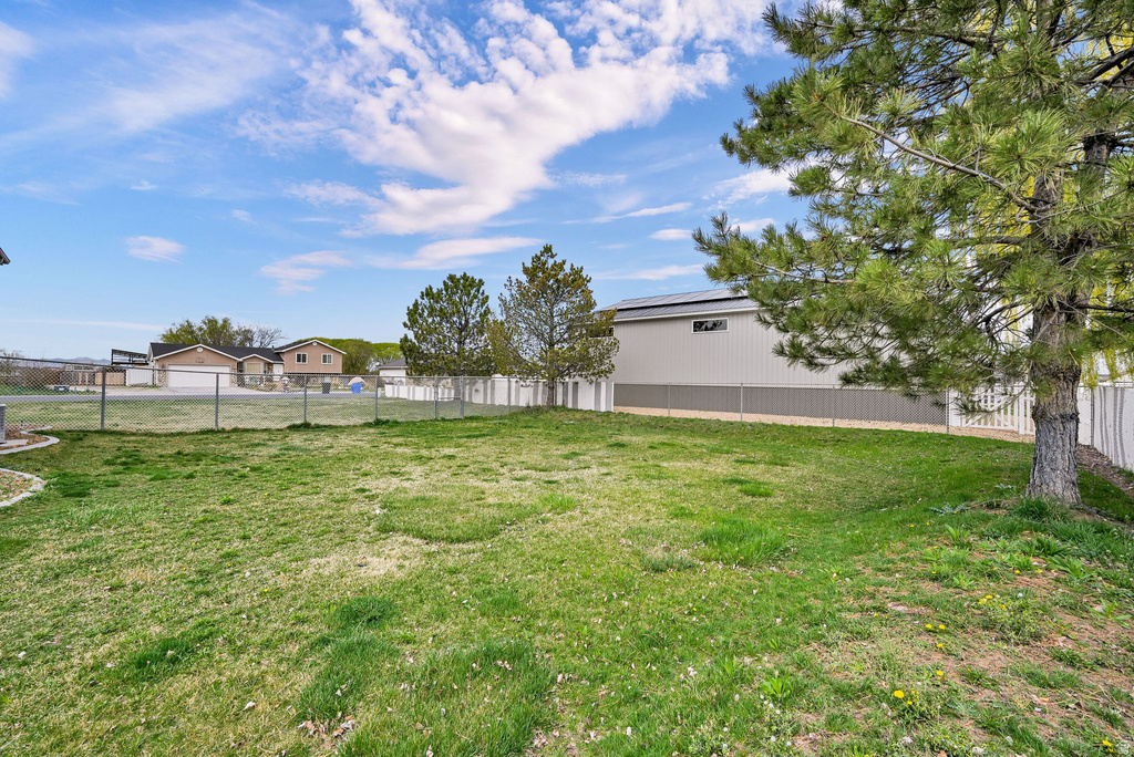 1718 N 2850 W Plain City, UT 84404