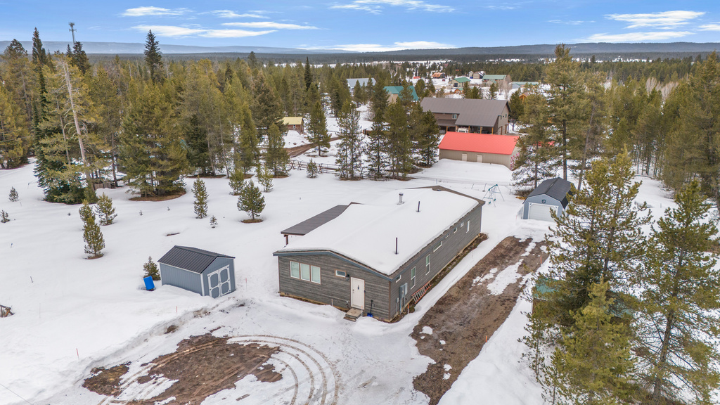 3544 BROWNING RD Island Park, ID 83429