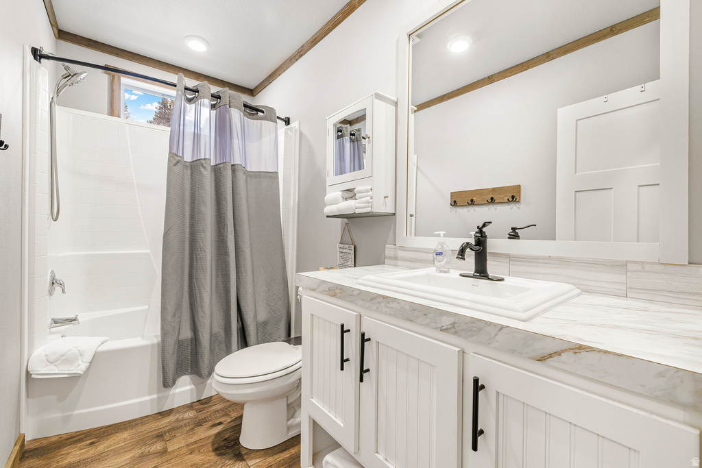 3544 BROWNING RD Island Park, ID 83429