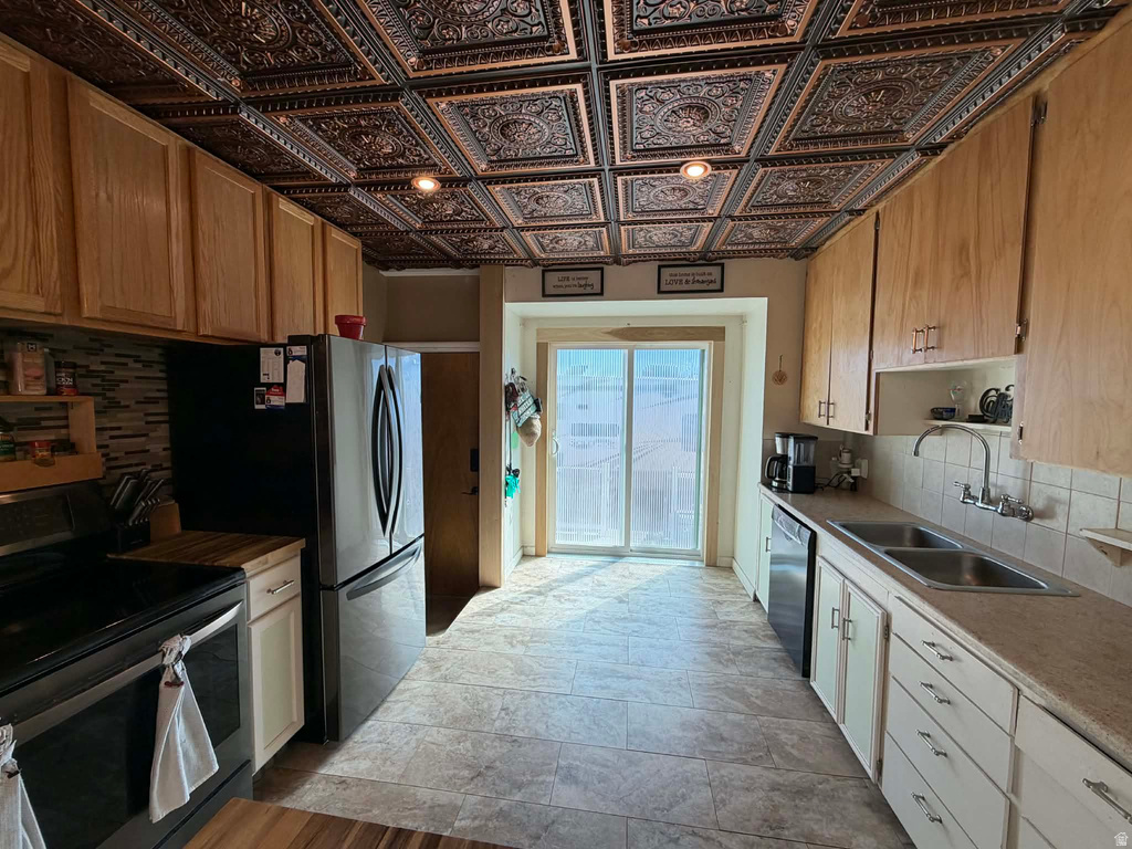 156 D ST Helper, UT 84526