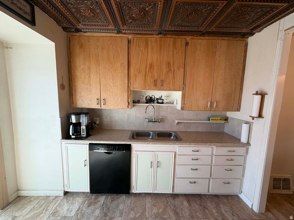 156 D ST Helper, UT 84526