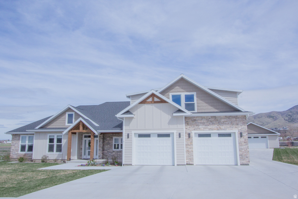 151 W 525 N Hyde Park, UT 84318